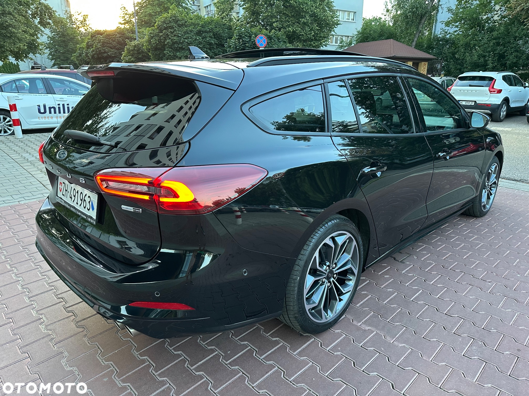 Ford Focus Turnier 1.0 EcoBoost Hybrid ST-LINE X - 13