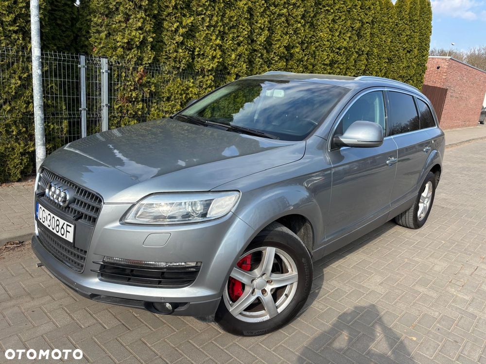 Audi Q7 - 12