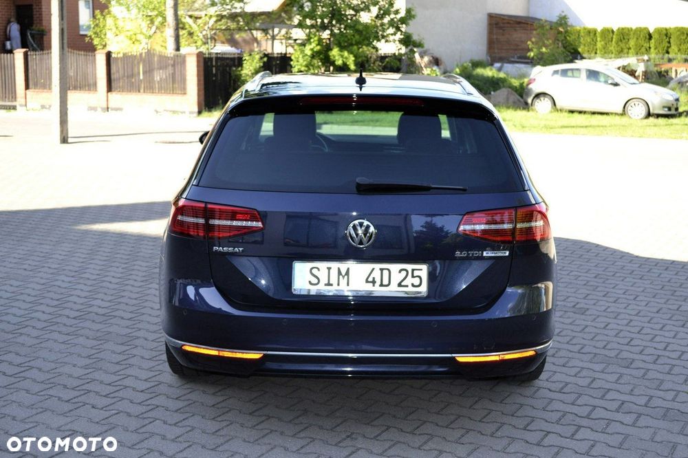 Volkswagen Passat - 15