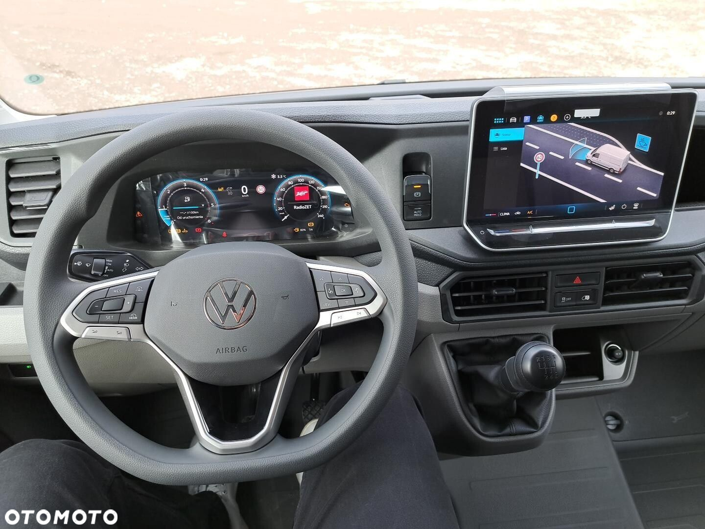 Volkswagen Crafter 35 furgon wysoki dach, 2,0 TDI 177KM, przedni, 6-bieg manualna 3640 mm, Euro 6 - 13