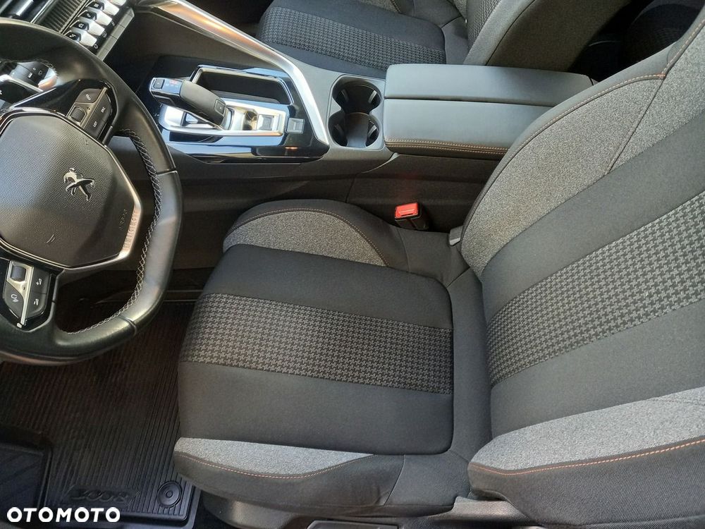 Peugeot 3008 - 28