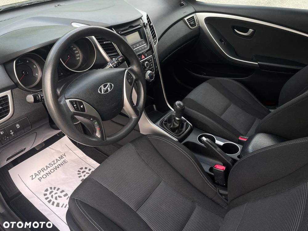 Hyundai i30 blue 1.6 CRDi Style - 7