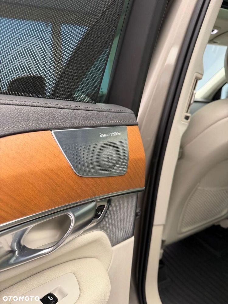 Volvo XC 90 - 10