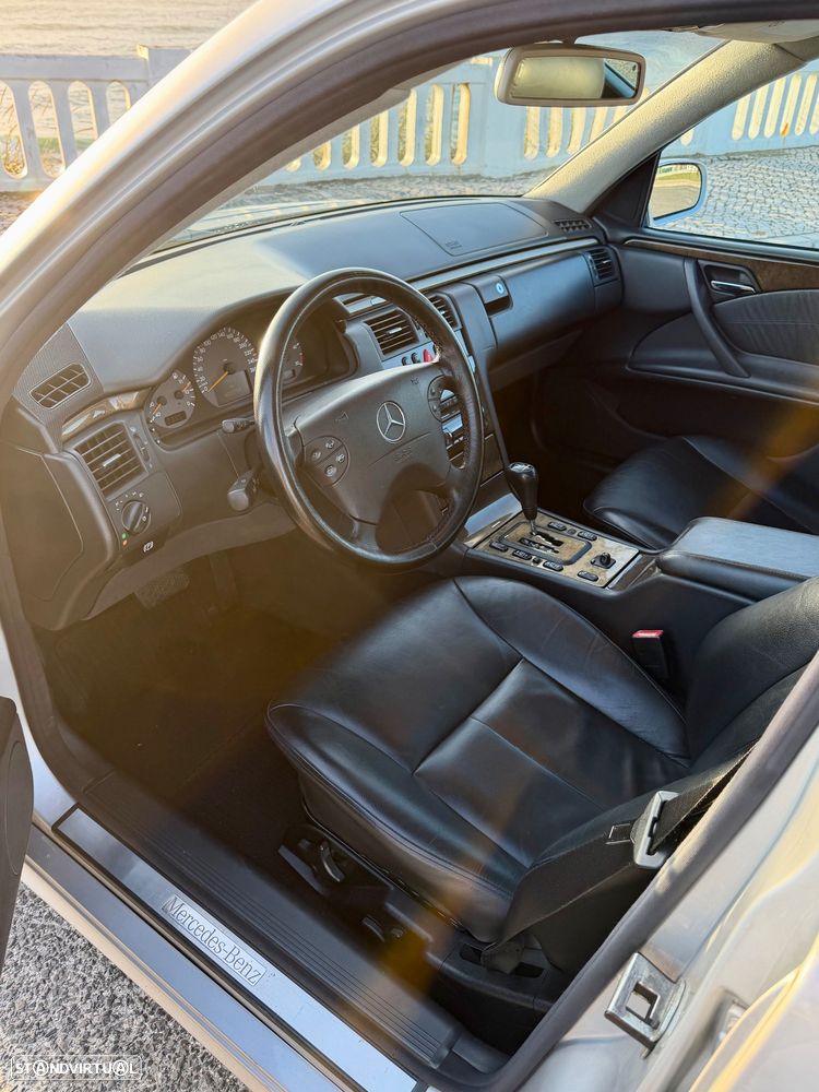 Mercedes-Benz E 320 CDi Avantgarde - 13