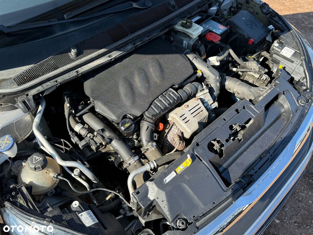 Peugeot 308 - 6