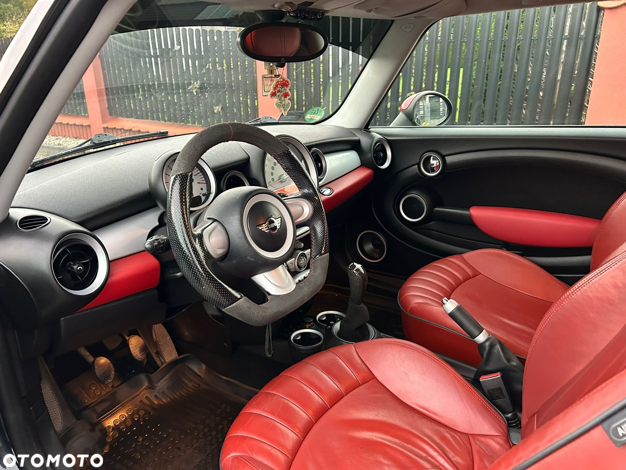 MINI Cooper Standard - 6