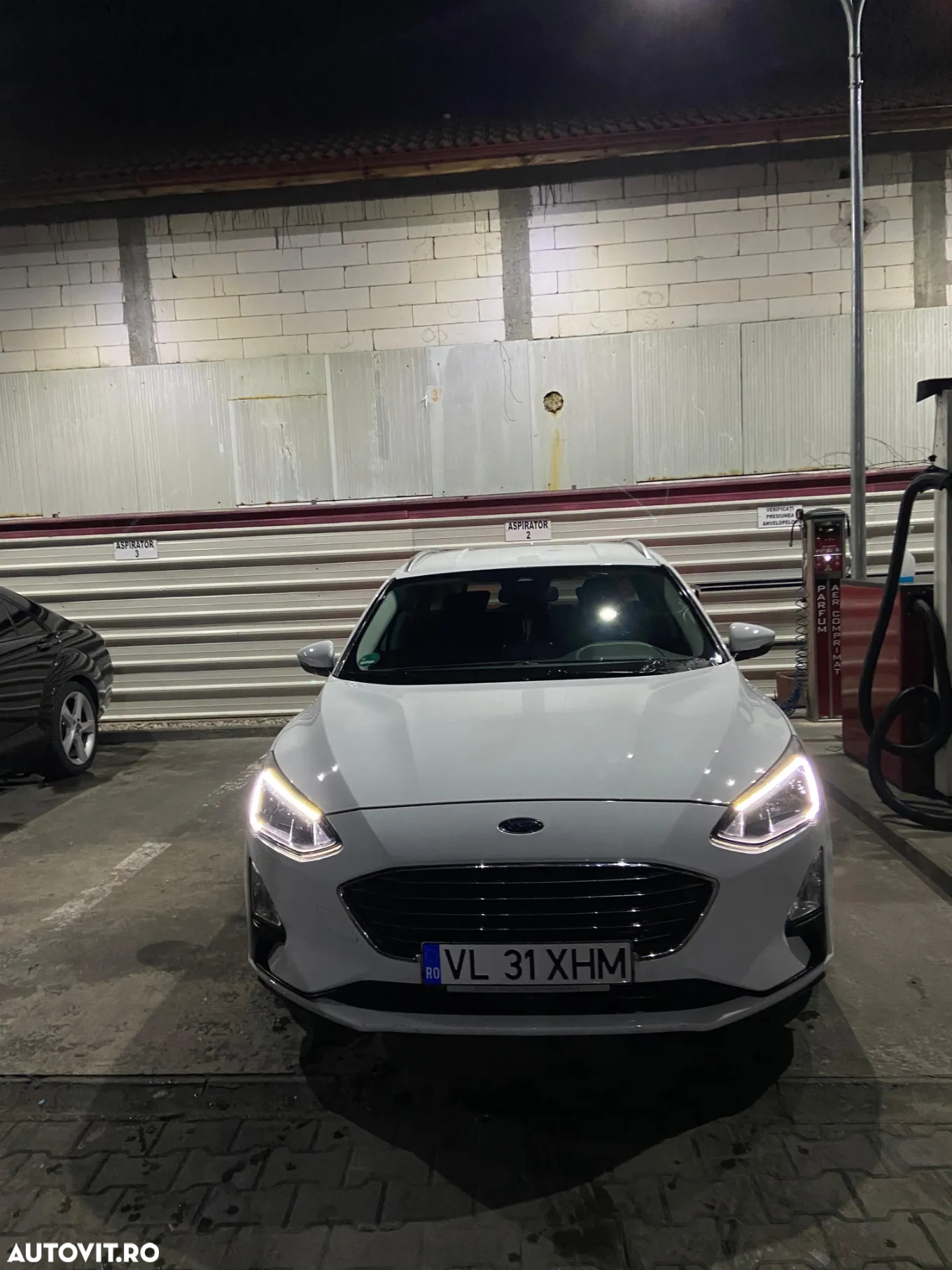 Ford Focus 2.0 EcoBlue Titanium - 4