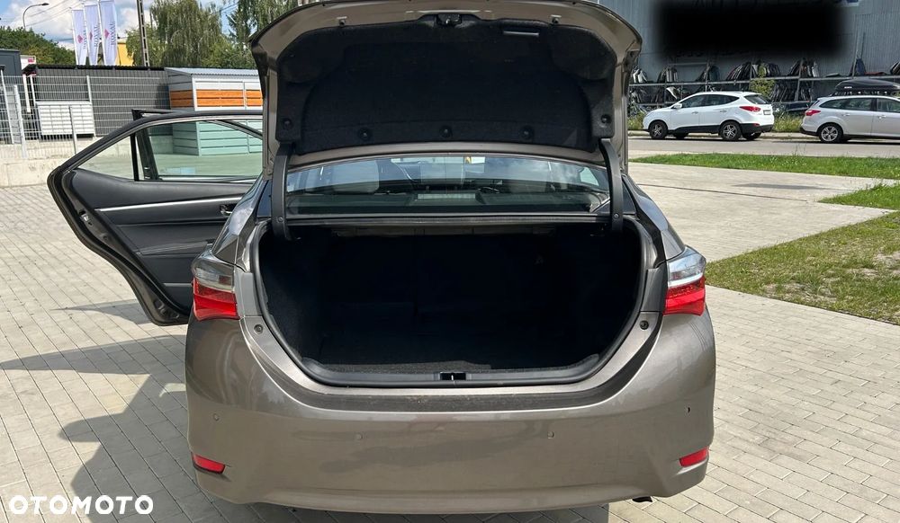 Toyota Corolla 1.6 Comfort MS - 10