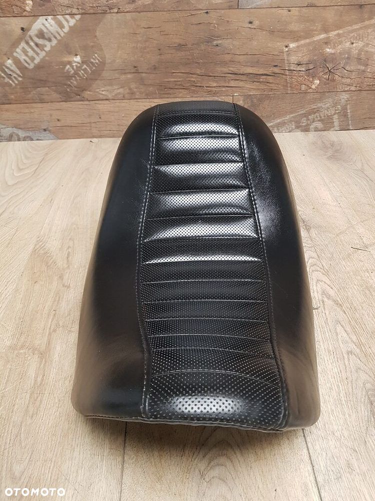 Siedzenie kierowcy Harley Davidson V-rod - 2