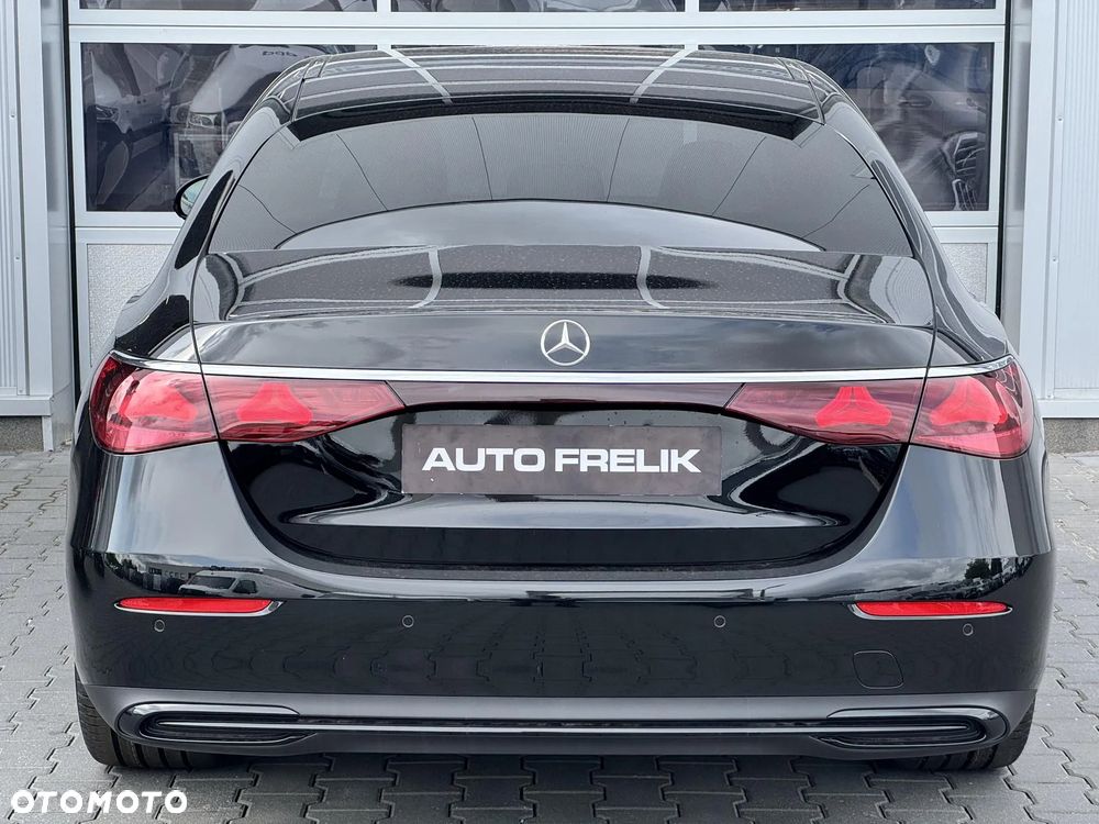 Mercedes-Benz Klasa E 200 d 9G-TRONIC AVANTGARDE Line NIGHT Edition - 11
