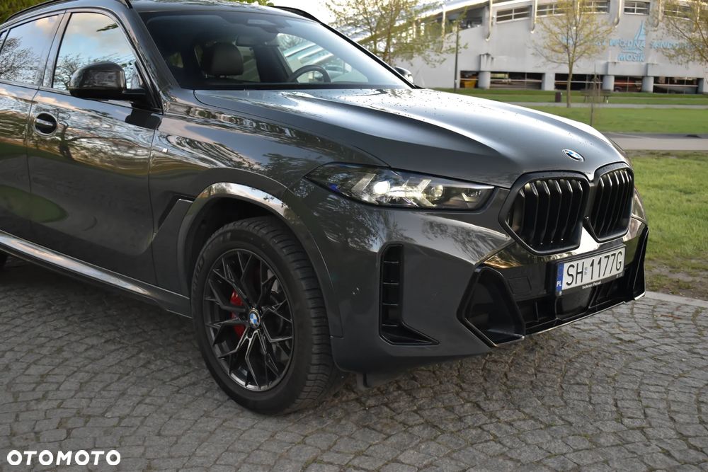 BMW X6M - 11