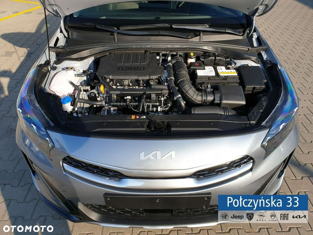 Kia XCeed 1.5 T-GDI Business Line DCT - 23