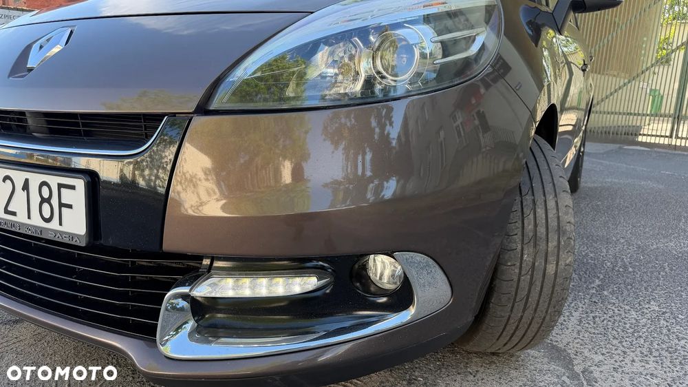 Renault Scenic dCi 130 FAP Start & Stop Bose Edition - 31