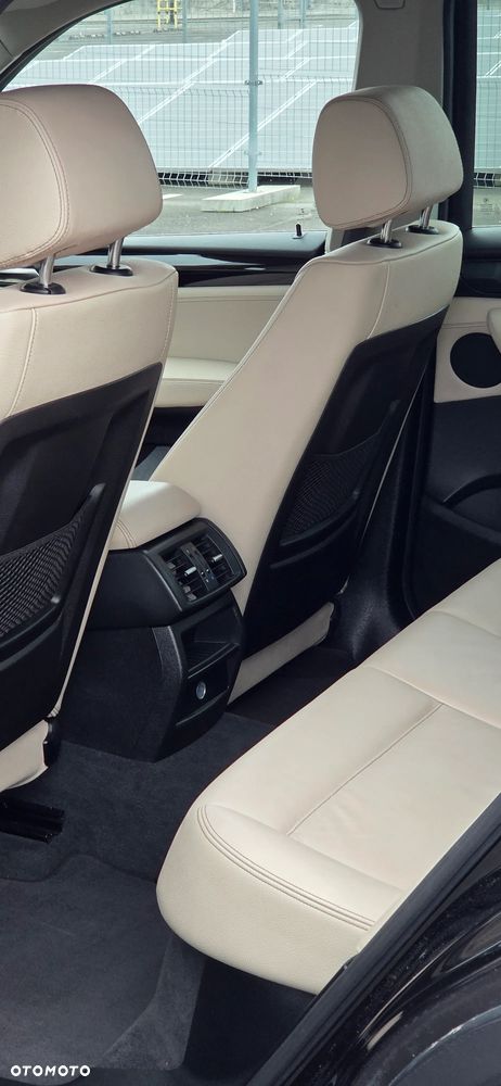 BMW X3 xDrive20d - 22