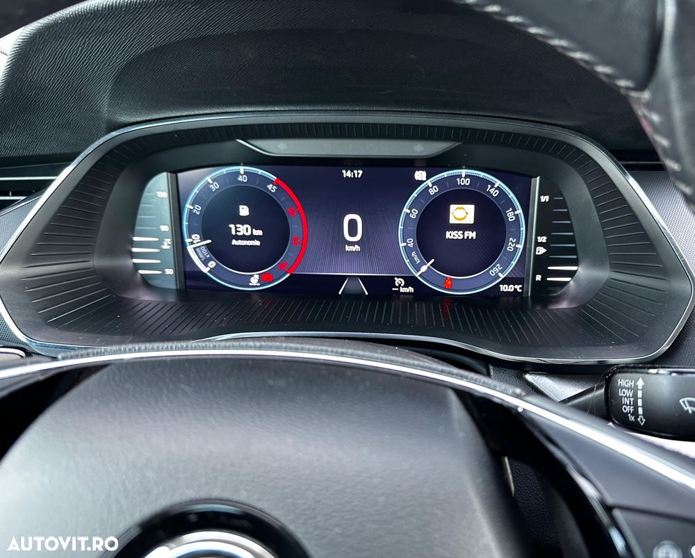 Skoda Octavia Combi 2.0 TDI Ambition - 27