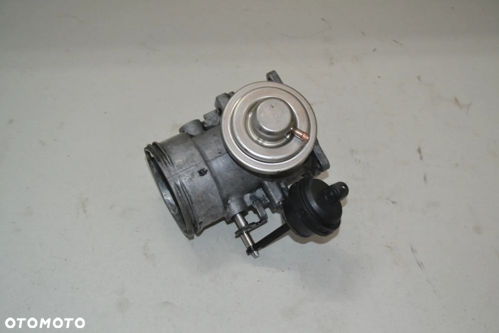 VW T5 TOUAREG 2,5 TDI ZAWÓR EGR ORYGINAŁ 070128070B 070128073 - 2