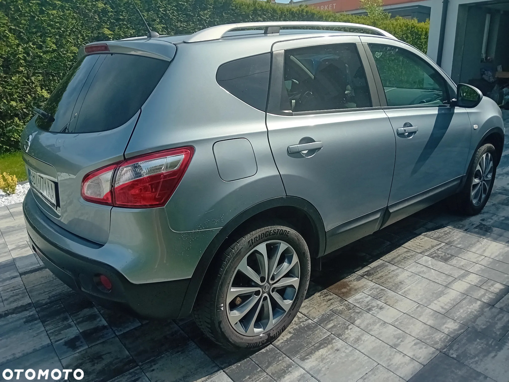 Nissan Qashqai - 11