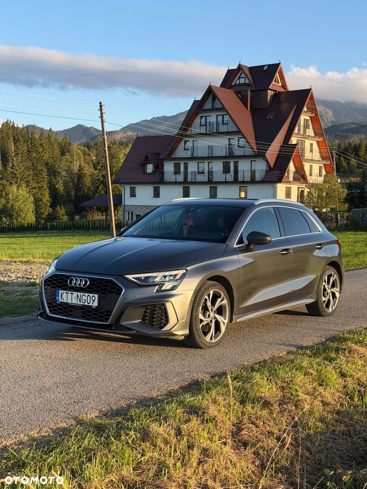 Audi A3 Sportback 35 TFSI Sport S tronic - 2