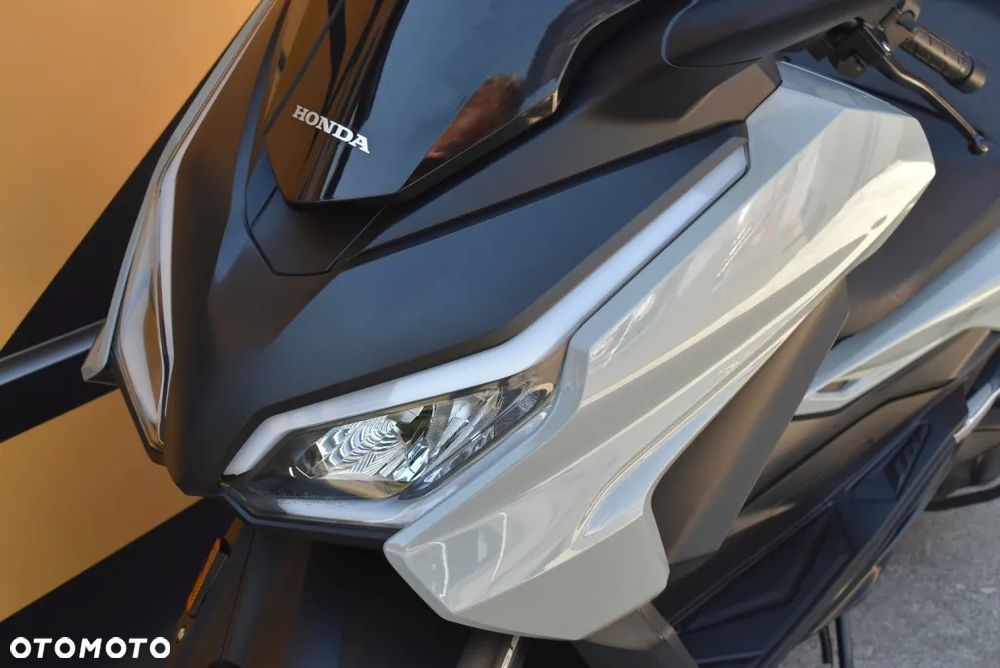 Honda NSS - 24
