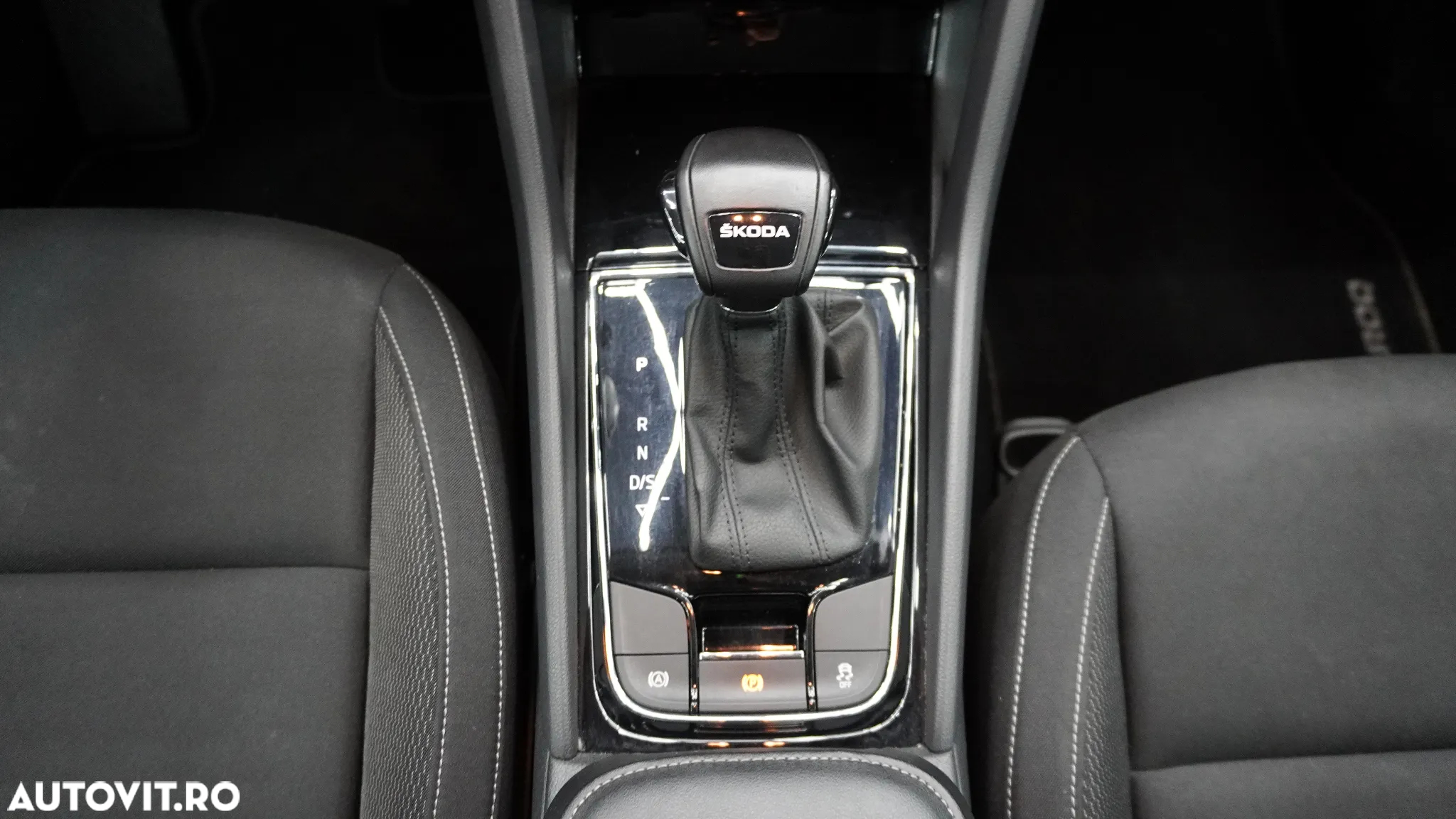 Skoda Karoq 2.0 TDI DSG Ambition - 20