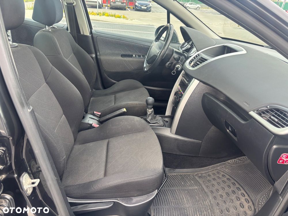 Peugeot 207 1.6 HDi 16V Sporty - 24