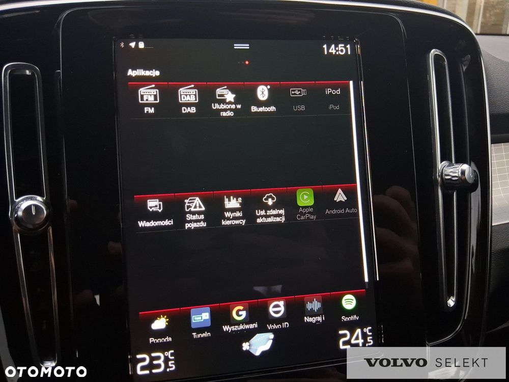 Volvo XC 40 - 25
