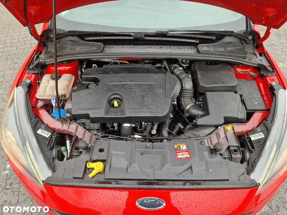 Ford Focus 2.0 TDCi ST-Line Red ASS - 29