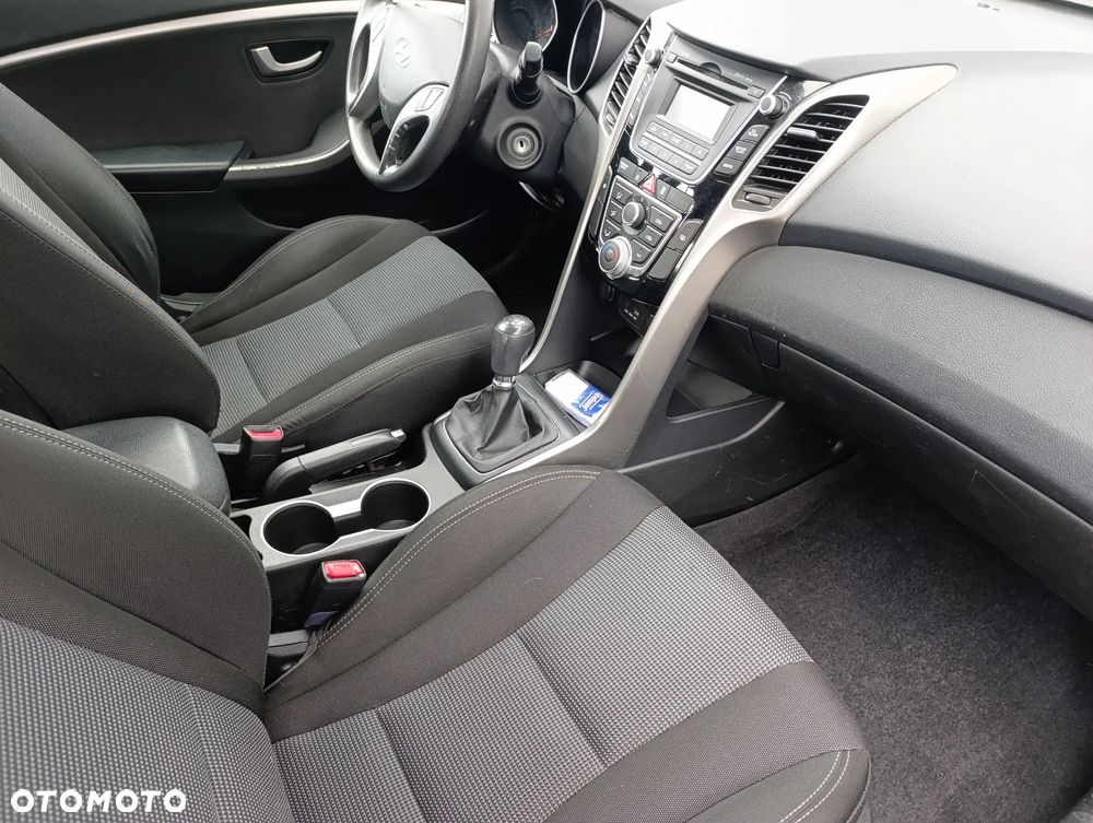 Hyundai i30 1.4 Classic - 7