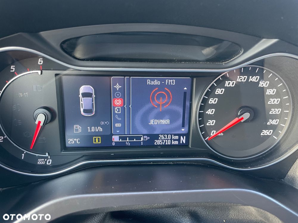 Ford S-Max 2.0 TDCi DPF Titanium X - 17