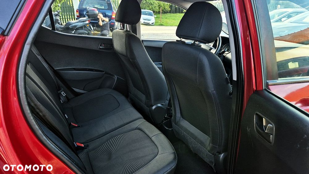 Hyundai i10 1.0 BlueDrive Premium - 35