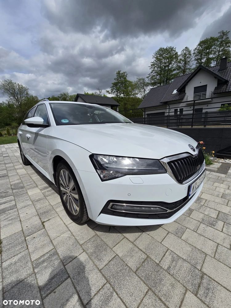 Skoda Superb 2.0 TDI SCR Ambition DSG - 5