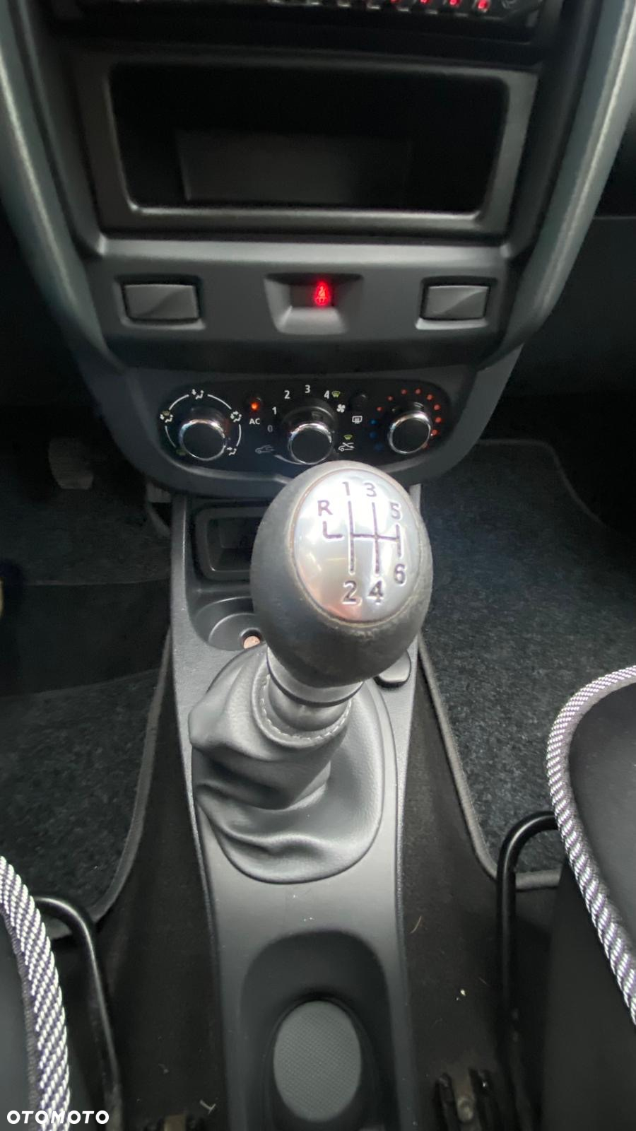 Dacia Duster 1.5 dCi Ambiance - 10