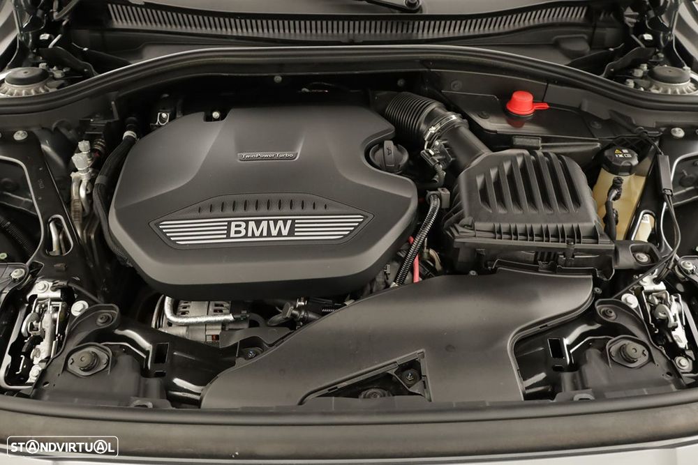 BMW 216 Gran Coupé d Pack 50 anos M - 24