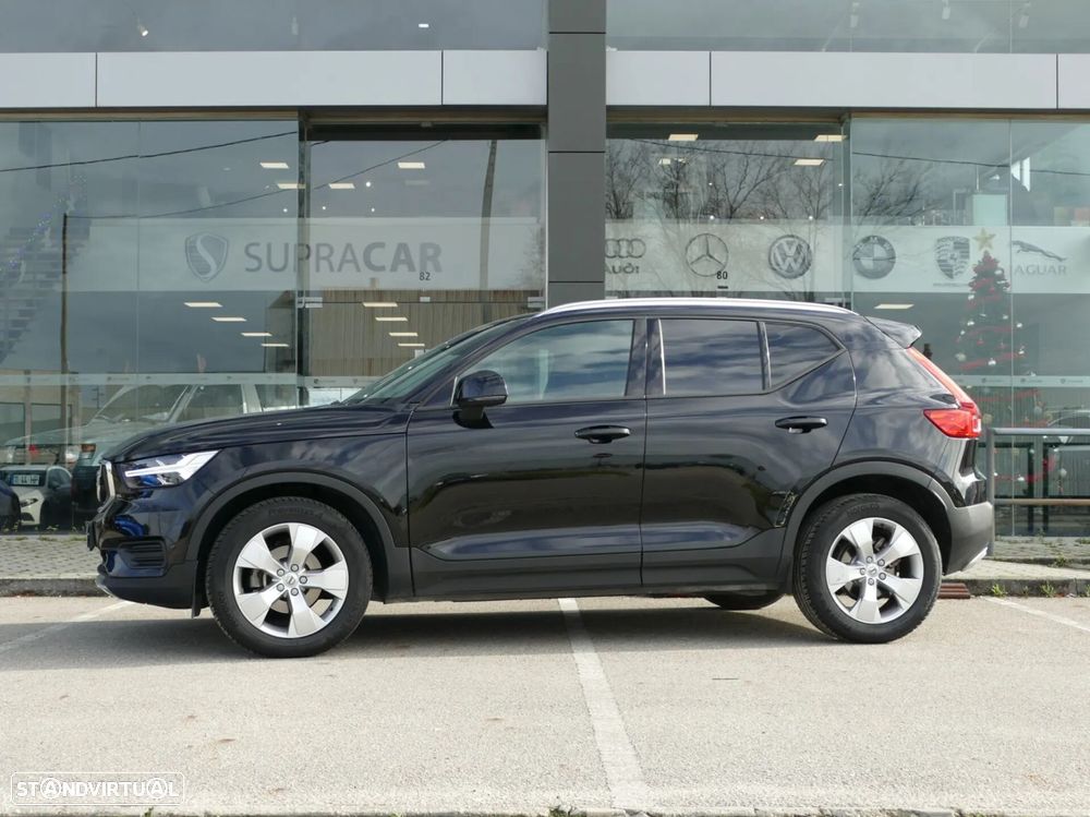Volvo XC 40 2.0 D3 Momentum Geartronic - 36