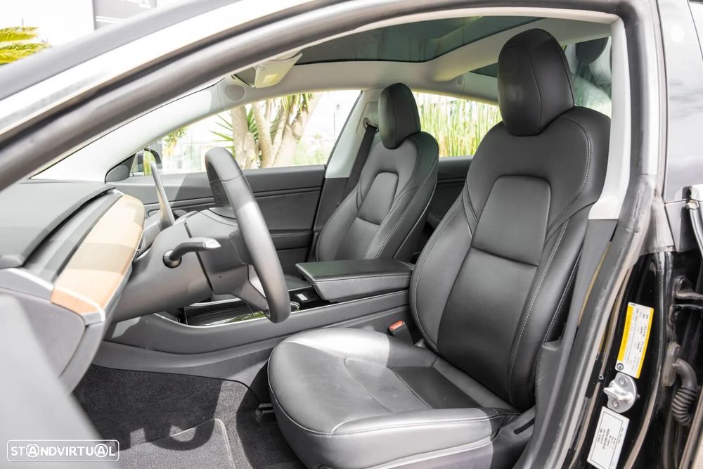 Tesla Model 3 Long-Range Dual Motor AWD - 14