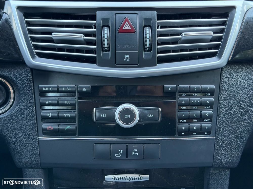 Mercedes-Benz E 250 CDI Avantgarde BlueEfficiency Auto. - 11