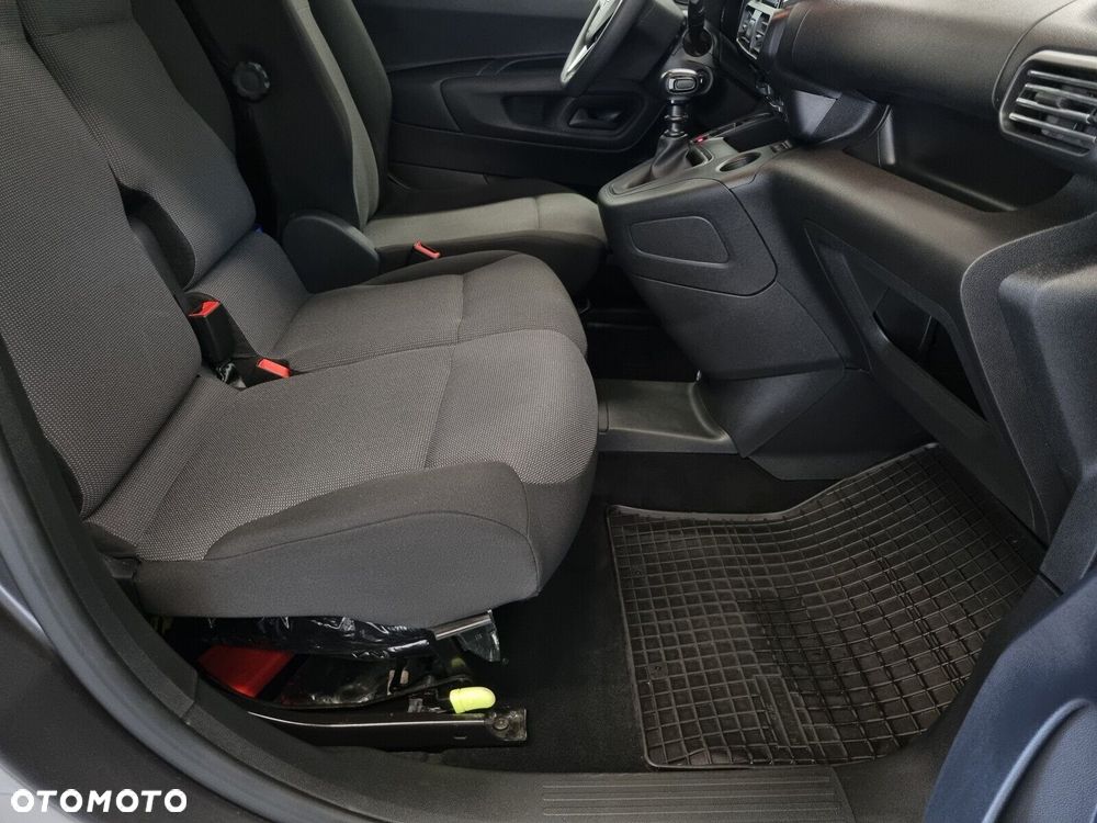 Opel Combo - 8