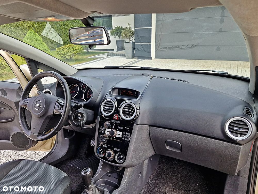 Opel Corsa 1.2 16V Limited Edition - 13