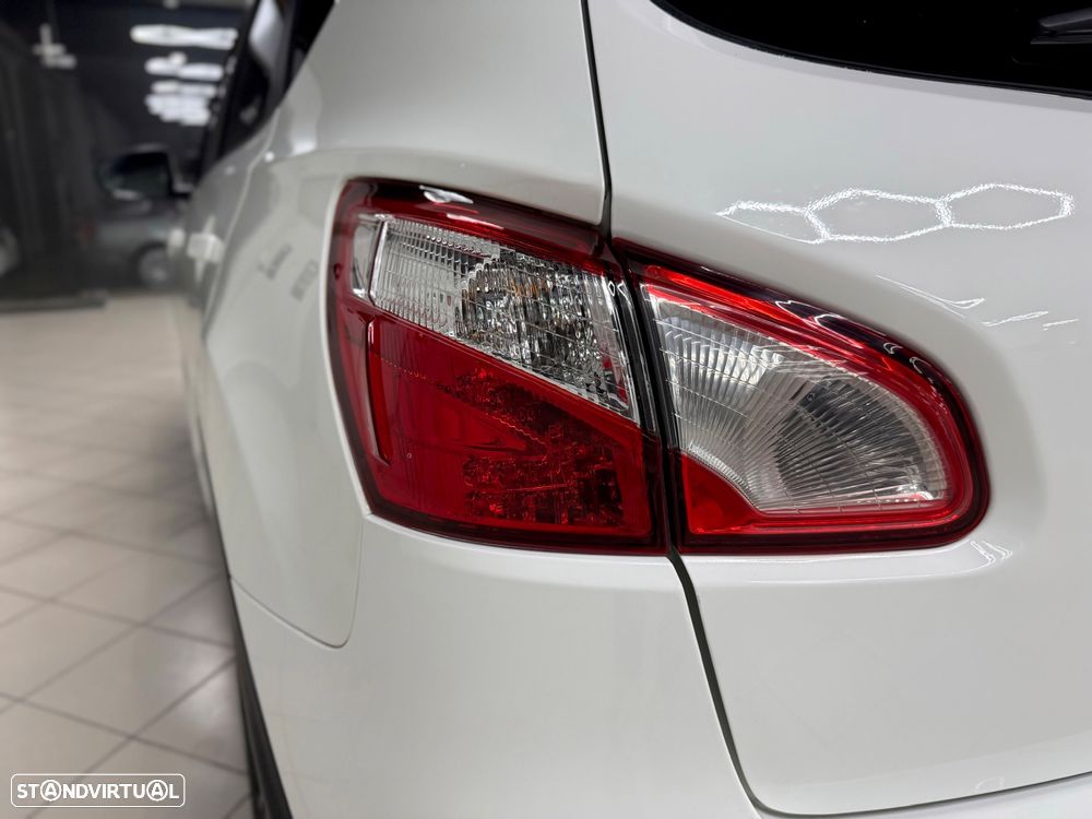 Nissan Qashqai 1.5 dCi Tekna Premium 18 - 8