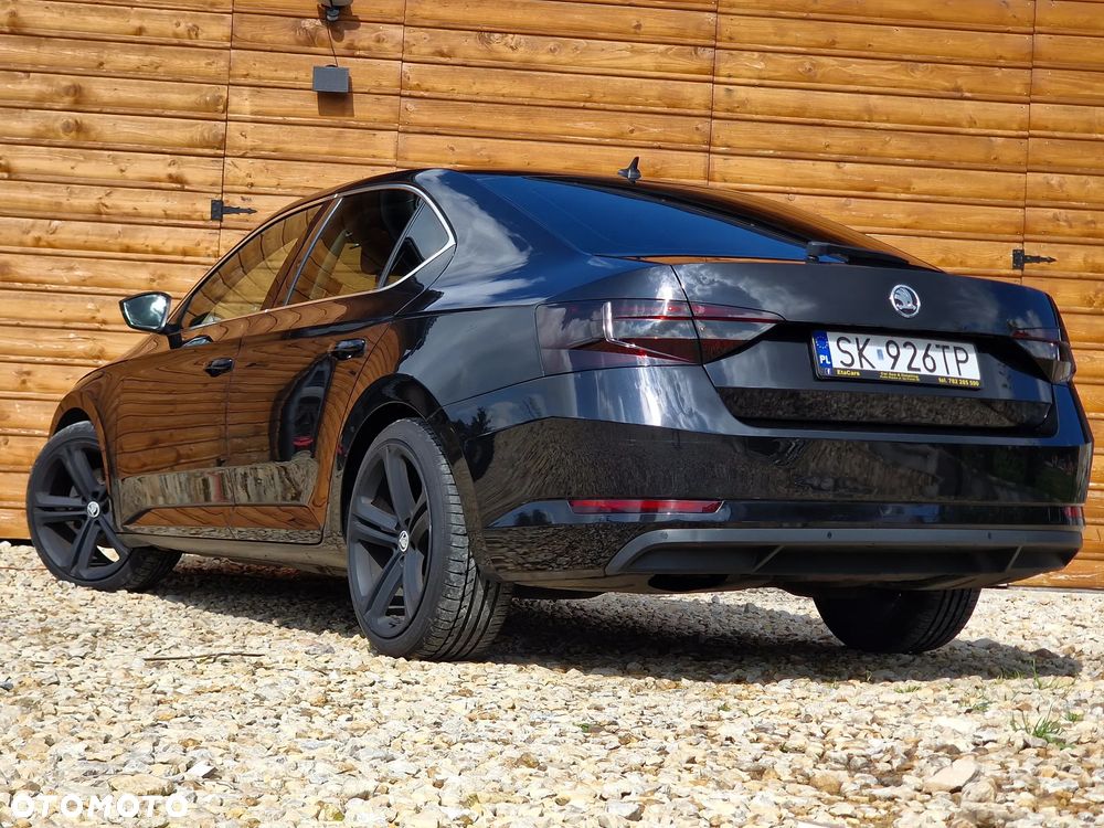 Skoda Superb 1.6 TDI Style DSG - 27