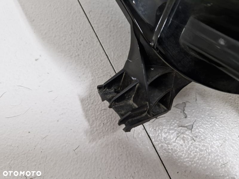 RENAULT MASTER III LIFT IV LAMPA PRAWY PRZÓD PRAWA PRZEDNIA REFLEKTOR 260105567R - 2