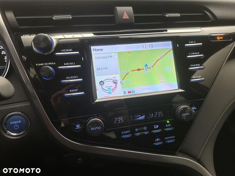 Toyota Camry 2.5 Hybrid Comfort CVT - 15