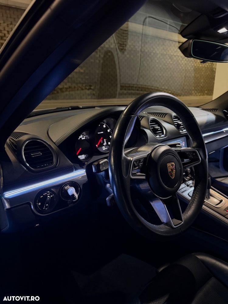 Porsche Boxster 718 PDK - 9