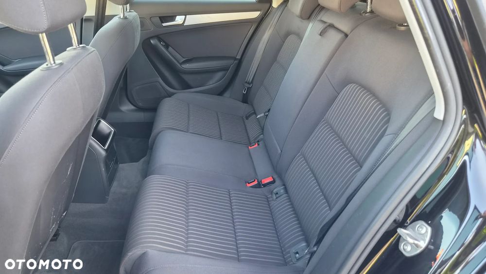 Audi A4 Avant 2.0 TDI DPF S line Sportpaket - 20