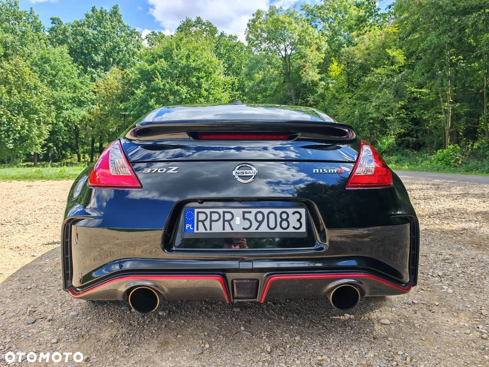 Nissan 370 Z - 10