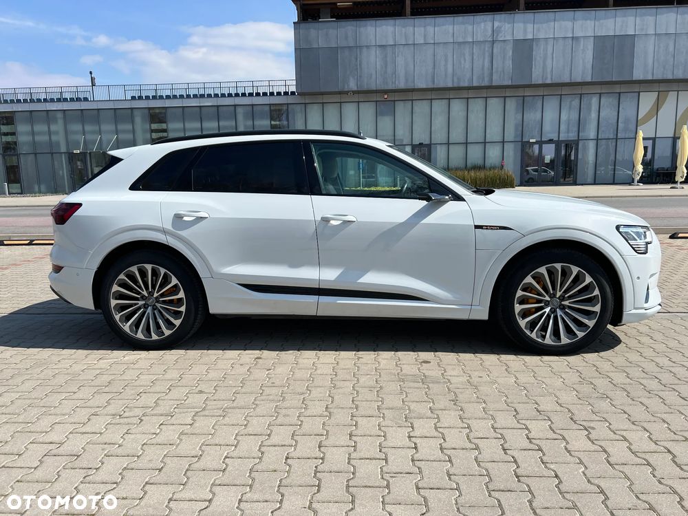 Audi e-tron 55 Quattro - 4