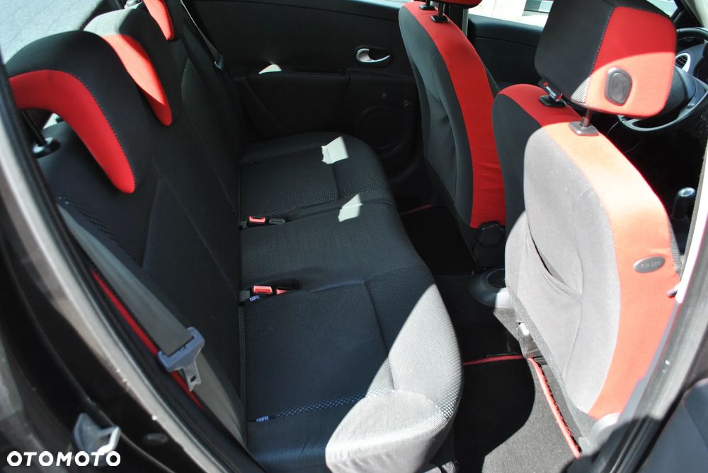 Renault Clio 1.2 16V Ripcurl - 20