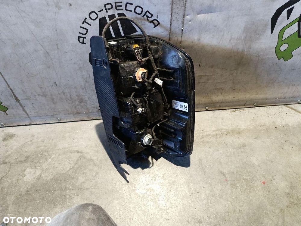 FORD RANGER VI LAMPA PRAWA TYŁ N1WB-13404-FE - 9