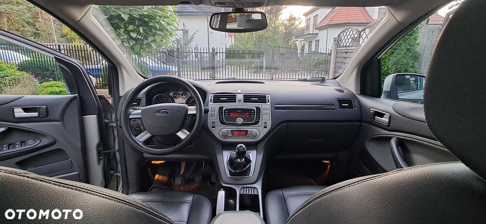 Ford Kuga 2.0 TDCi Titanium - 23