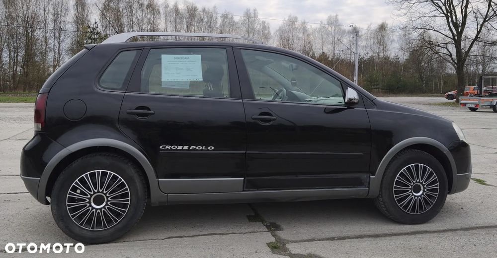 Volkswagen Polo 1.4 TDI Comfortline - 11